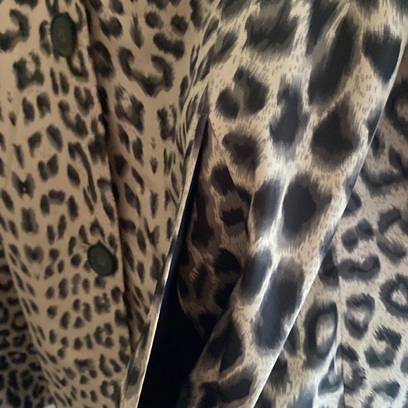DENNIS BASSO Cheetah trench coat - Picture 8 of 14
